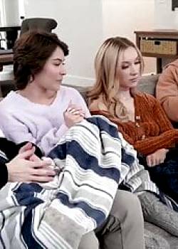 Sis Swap – Horny Friends Decide To Swap Their Cute Stepsisters And Bang Them To Warm Up In The Cold